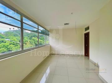 Oficina comercial · 63m² · 2 Estacionamientos · Venta de Oficinas con Parqueos en Kennedy Norte Aa