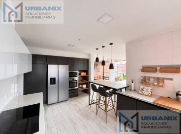 Departamento · 213m² · 3 Habitaciones · 2 Estacionamientos · Departamento en González Suárez