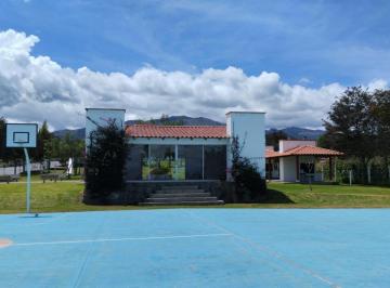 Terreno / Lote · 1360m² · Vendo Lote de 1360 m² en Urbanización Privada, Malchinguí, a 20 Minutos de Guayllabamba