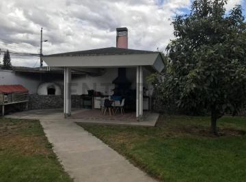 Casa · 416m² · 3 Habitaciones · 9 Estacionamientos · Venta Casa Grande con Terreno Centro de Guayllabamba