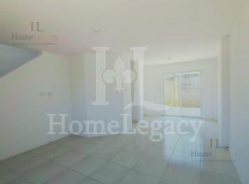 Casa · 80m² · 3 Habitaciones · 2 Estacionamientos · Venta de Casa en Ciudad Olimpo Ak