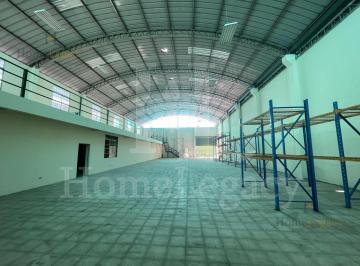 Local comercial · 1600m² · 2 Habitaciones · 8 Estacionamientos · Galpón Industrial y Comercial en Mapasingue Oeste – Ubicación Estratégica Am