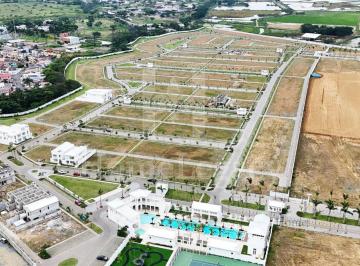 Terreno / Lote · 255m² · Venta de Terreno en Samborondón - Aires Norte Cerca de C. Comerciales Am