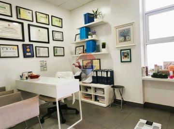 Oficina comercial · 38m² · 1 Estacionamiento · Venta Oficina Olivos Towers