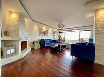 Departamento de 3 habitaciones, Quito · Departamento en Venta en Quito Tenis, Amplio, Linda Vista, Balcón, 4 Dorm.