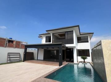 Casa de 4 habitaciones, Guayaquil · Cantabria Hermosa y Moderna Casa Para Estrenar en Isla Mocoli!