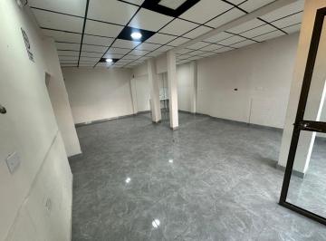 Casa de 4 habitaciones, Guayaquil · Remate Se Vende Casa Rentera Esquinera en Miraflores