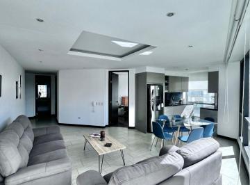 Suite de 1 habitación, Quito · Suite de Venta en Bellavista, 69 m² Piscina