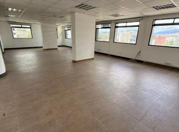 Oficina comercial , Quito · Oficina 145 m² en Alquiler en Sector Av 12 de Octubre