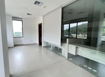 Oficina comercial , Guayaquil · Espaciosa Oficina Semiamoblada en Venta o Renta en La Vista - San Eduardo