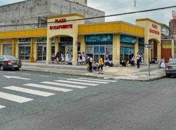 Local comercial , Guayaquil · Local Comercial en Alquiler en Una Plaza de Comercio