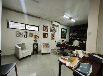 Casa de 5 habitaciones, Guayaquil · Casa de Una Planta en Venta en Urdesa Central con 600 m² de Áreaatrás del Nuevo Súpermaxi