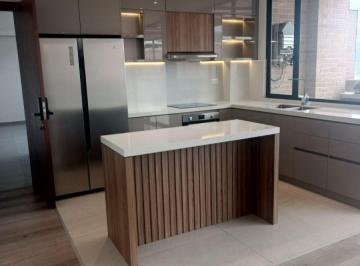 Departamento de 2 habitaciones, Cuenca · Arriendo Penthouse Sector Av Primero de Mayo $1.100