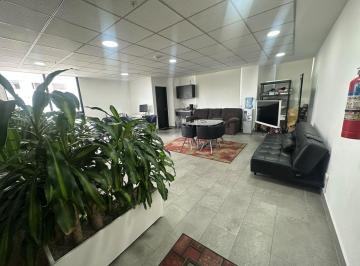Oficina comercial · 53m² · 2 Estacionamientos · Oficina en Venta en Iñaquito | Edificio Corporativo Premiado | 2 Parqueaderos | Usd 90.000