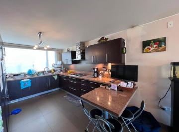 Casa de 2 habitaciones, Quito · En Venta Casa de Tres Dorm. con Jardin en - San Juan de Cumbaya