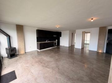 Departamento · 79m² · 2 Habitaciones · 1 Estacionamiento · Renta Depar. 2 Dorm. - Centro Histórico