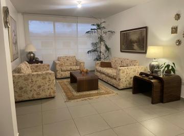 Departamento · 148m² · 3 Habitaciones · 2 Estacionamientos · Renta Depar. 3 Dorm. 148 m². La Primavera II