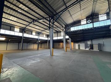 Bodega-Galpón , Quito · Bodega con Oficinas de 950 m² en Arriendo en Carcelén Norte de Quito