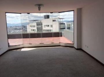 Departamento de 4 habitaciones, Quito · Vendo un Duplex con Vista, 636 m. Planta Alta, Cerca Centro Comercial, Bancos, Sector Quito Tenis