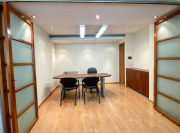 Oficina comercial , Quito · Oficina | Venta | Amoblada | 4 Ambientes | Edificio Multicentro | Norte de Quito