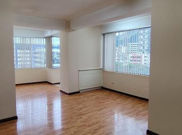 Oficina comercial · 90m² · 1 Estacionamiento · Oficina Funcional Segura Estratégica Ubicación