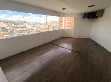 Oficina comercial , Quito · C/ 12 de Octubre, Oficina de 146 m² en Venta, de Oportunidad