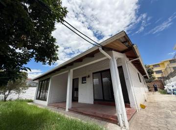 Casa de 4 habitaciones, Quito · Casa en Renta: La Primavera, Cumbayá (Comercial)