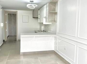 Suite de 1 habitación, Guayaquil · Suite Amoblada con Balcón, Ascensor y Parqueo – Sector Av Francisco de Orellana