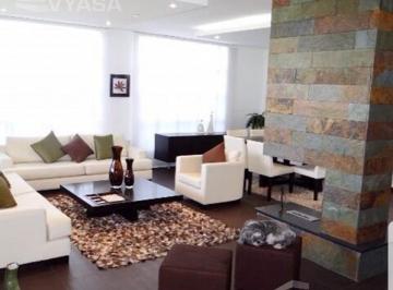 Departamento · 222m² · 3 Habitaciones · 2 Estacionamientos · Nayón - Tanda, Departamento Duplex de Venta 222,10 m²