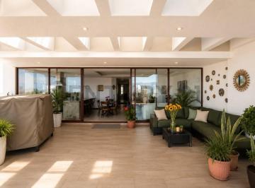 Departamento · 247m² · 3 Habitaciones · 2 Estacionamientos · Departamento de Venta en Miravalle