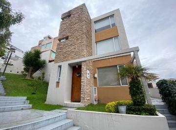 Casa · 171m² · 3 Habitaciones · 2 Estacionamientos · Casa de Venta Balcon del Norte Conjunto Kyrios