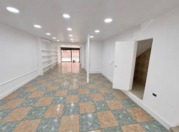 Local comercial · 115m² · 1 Habitación · Real Audiencia Local Comercial 115 m²