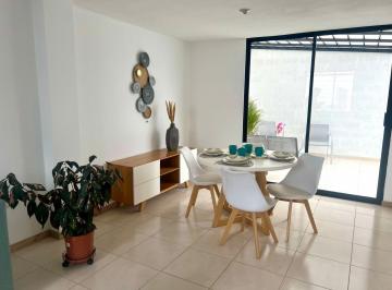 Casa · 95m² · 3 Habitaciones · 1 Estacionamiento · Mv - Sector Puembo, en Venta Hermosa Casa Vip de Dos Pisos a Estrenar 3d 105 m²