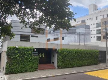 Departamento de 3 habitaciones, Quito · Departamento Dúplex de Venta Sector Quito Tenis,452 m² de Construcción, 3 Dorms, Estudio.