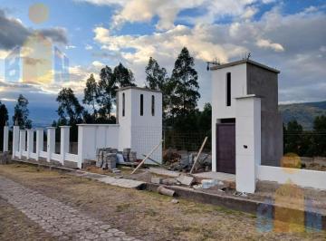 Terreno / Lote · 1m² · Terrenos en Venta en El Valle de Los Chillos, Sangolquí, Sector La Betaña