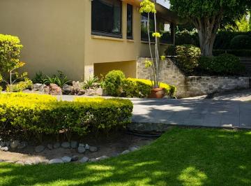 Casa de 4 habitaciones, Quito · Casa de Venta en Cumbaya Universidad San Francisco