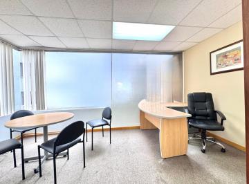 Oficina comercial · 45m² · 1 Habitación · 1 Estacionamiento · República de El Salvador, Oficina Amoblada en Renta, 45 m²