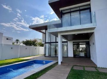 Casa de 4 habitaciones, Guayaquil · Mocoli Urbanizacion Blue Bay Casa Al Algo en Venta