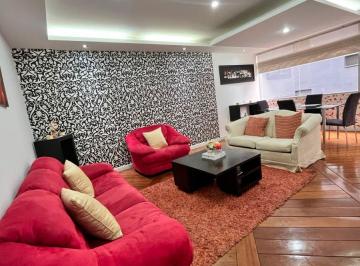 Departamento de 2 habitaciones, Quito · Arriendo Departamento Tres Dorm. - Sector Carolina