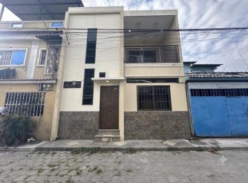 Casa de 2 habitaciones, Guayaquil · Casa en Venta Mucho Lote 1 Etapa 7 | 144 m² - D. Sornoza
