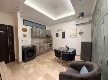 Departamento · 45m² · 1 Habitación · 1 Estacionamiento · Alquilo Suite Amoblada en Kennedy Norte