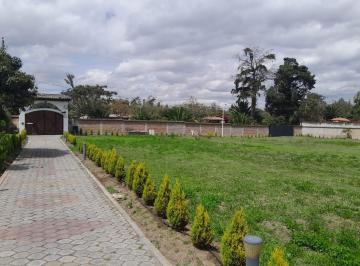 vista entrada · Venta Quinta de 6.600 m² en Puembo | Alta Plusvalía | Casa Habitable | Inversión o Vida Familiar