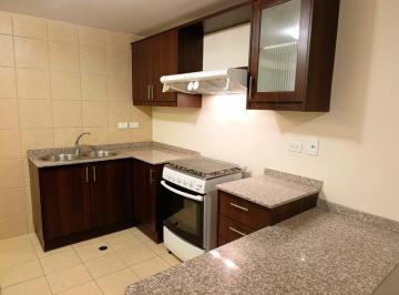 Suite · 76m² · 1 Habitación · 1 Estacionamiento · La Coruña, Suit de Renta, 76 m²