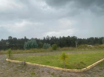 Terreno / Lote · 45m² · 2 Estacionamientos · Lote en Venta - Renta, Los Chillos, Pintag, 630 m²