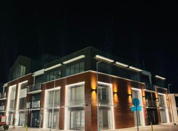 Local comercial , Guayaquil · Local Comercial de Venta o Alquiler en Almax Center Samborondon