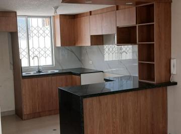 Casa · 76m² · 3 Habitaciones · 1 Estacionamiento · Casa de Venta en La Mitad del Mundo, San Antonio, 76 m², 3 Dorm. y Patio 35 m²