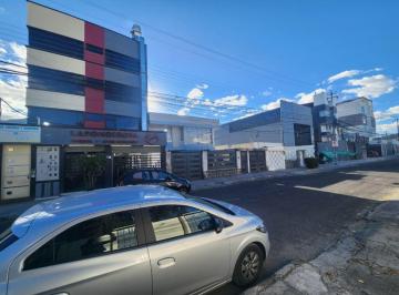 Casa de 6 habitaciones, Quito · Vendo Casa Rentera con Potencial Comercial en Sector Estrategico Plaza de Toros Ideal Para Negocio