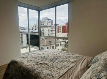 Departamento de 3 habitaciones, Quito · Departamento de Venta de Tres Dorm., 87 m². Jerónimo Carrión. La Mariscal