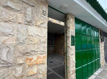 Casa de 4 habitaciones, Guayaquil · Alquilo Casa en Alamos Norte
