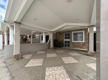 Casa · 95m² · 3 Habitaciones · 2 Estacionamientos · Casa Amoblada en Alquiler Urb. Villa Marina, Santa Elena Andsa